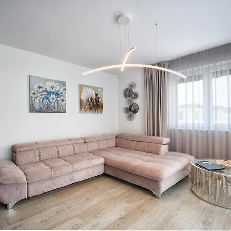 Apartment Koa - Kulcus Penthouse Brasov